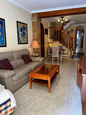 Casa en Casco Antiguo a pasos de la playa